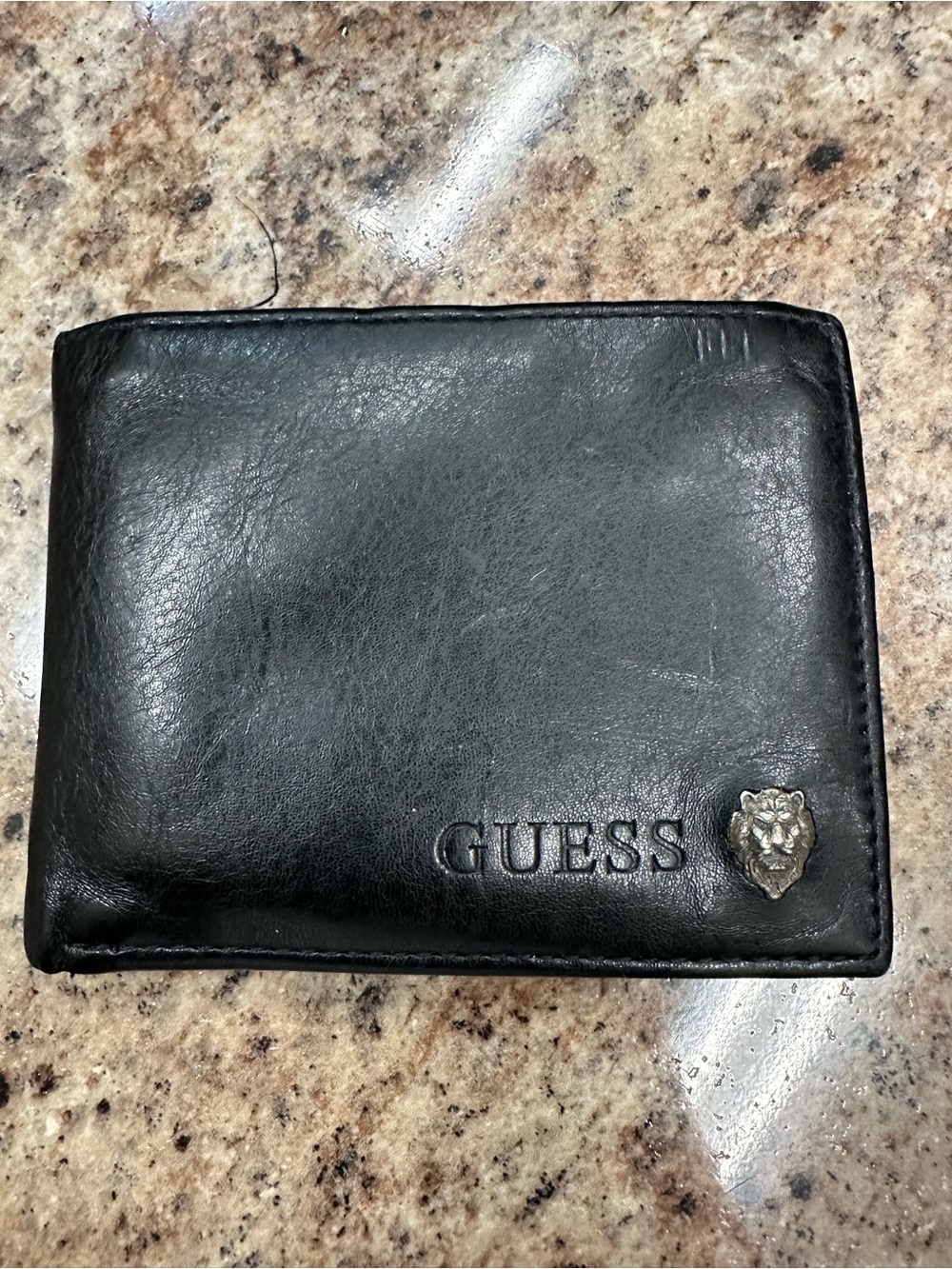 GUESS Black Leather Card & Key Holder with Metal Lion Emblem